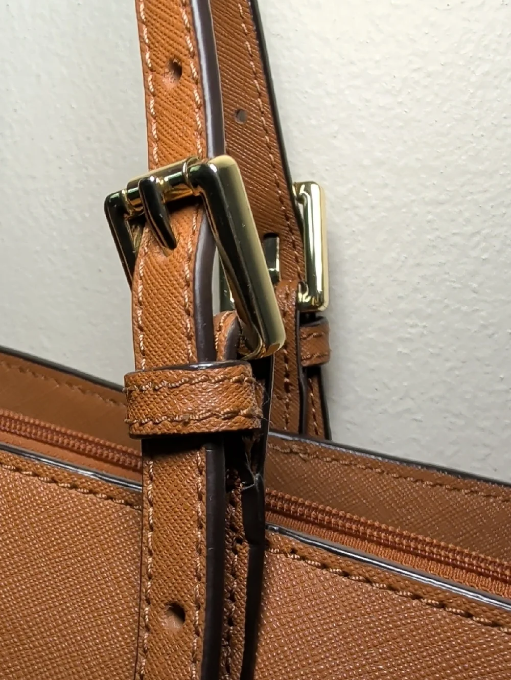 Tory Burch York Buckle Tote Bag Saffiano Leather Cognac Brown Gold Hardware